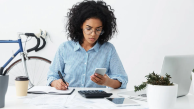 Paying for College Without Panic: A Practical Guide to Undergraduate Loans